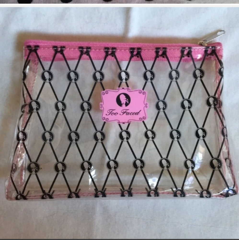 ISO/looking 4 Vintage too faced clear bags & cartoon old logo shadows or bases